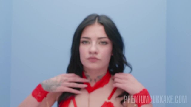 Превью Тут что-то торчит из дырки в стене № 45781