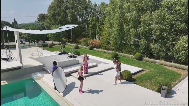 Превью Необходимость порвать предельно тугую попочку № 46126